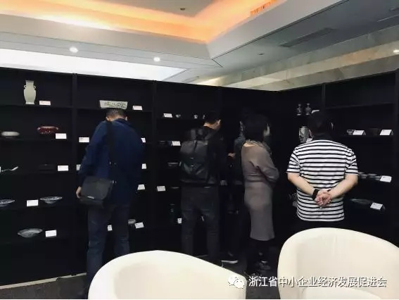 1566276202594197.jpg 640.webp (6).jpg