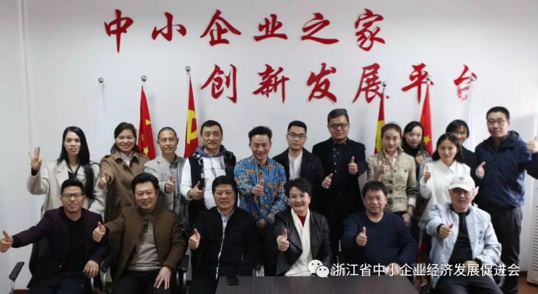 1566279597321805.jpg 640.webp (4).jpg